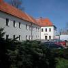 Niemcza - miasto z zamkiem książąt brzesko - legnickich w tle., monika