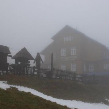 Schronisko na Śnieżniku - zdjęcie