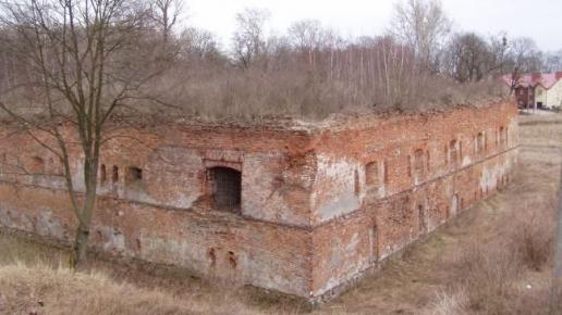 Twierdza Modlin, Staszek Łuć