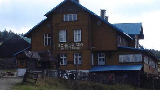 SZCZYTY, URSZULA JAROMIN