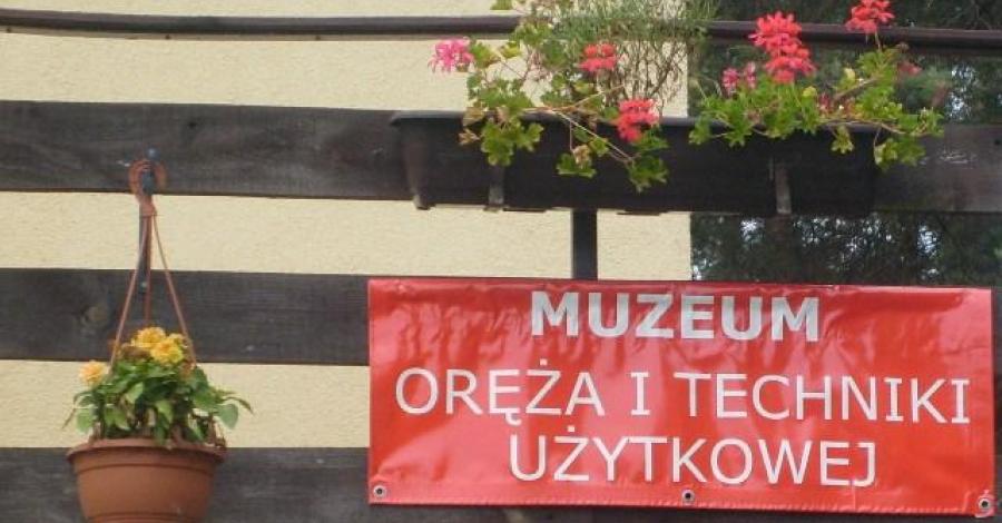 Muzeum Oręża i Techniki Użytkowej - zdjęcie