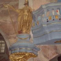 Rzeźba przy organach, Artek
