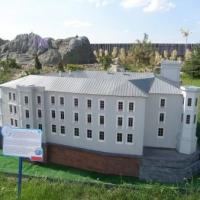 Zamek Sułkowskich w Bielsku-Białej., Edward Krężel