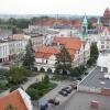 Widok z wieży kościoła ewangelickiego na rynek i ratusz, Krysia i Irek Pu********