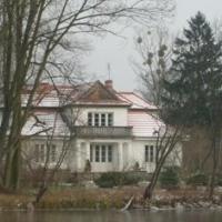Adamowizna dworek nr90, Monika Rode