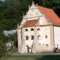 zabytkowy spichlerz , nena