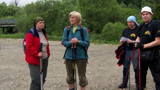 Nasza przewodniczka - ta w środka to Pani Marysia, Tadeusz - WIARUSY