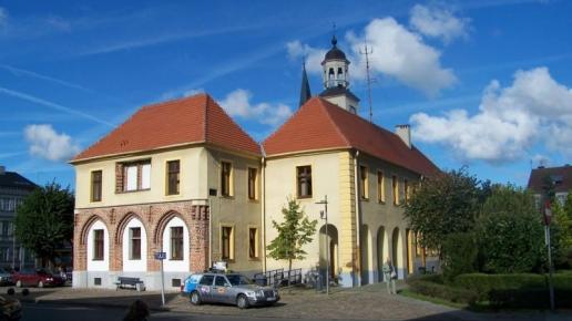 Ratusz Miejski (XV-XVIII w.), Tadeusz - WIARUSY
