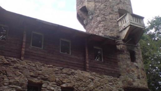Schronisko na Górze Parkowej (Chrobrym), Amorkowa