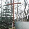 krzyż przed kościołem, Katarzyna K