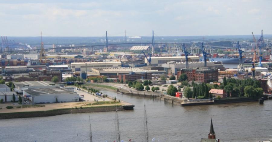 Poprzez miasta hanzeatyckie - HAMBURG - zdjęcie
