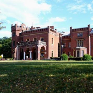 Karnity - Zamek Hotel - strona północna, Krzysztof Ch.