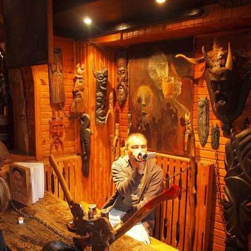 Bar Siekierezada, Tadeusz Walkowicz