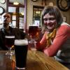 30.03.2011 - Harrow-On-The-Hill - pub The Castle, Anna Siemomysła