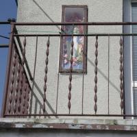 i kapliczka w scianie domu..., Zbyszek Mat