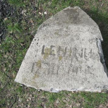 ruiny po pomniku LENINO 12.03.1945 (Puszcza), Roman Świątkowski