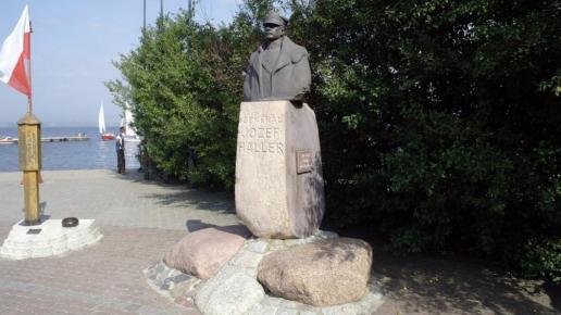 Puck – niezdobyty jak Częstochowa - pomnik Władysława Hallera, Zbyszek Mat