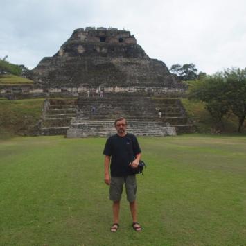 Xunantunich - świątynia i ja, Tadeusz Walkowicz