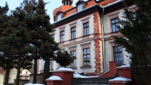 Pałac w Miedarach