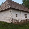 Zabytkowa chałupa z XIX w. w Kakoninie, Tadeusz Walkowicz
