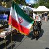 flaga na stoisku Ambasady Iranu, Sylwester Jędrzejczak