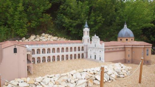 Bazylika Świętego Domu w Loretto, Tadeusz Walkowicz