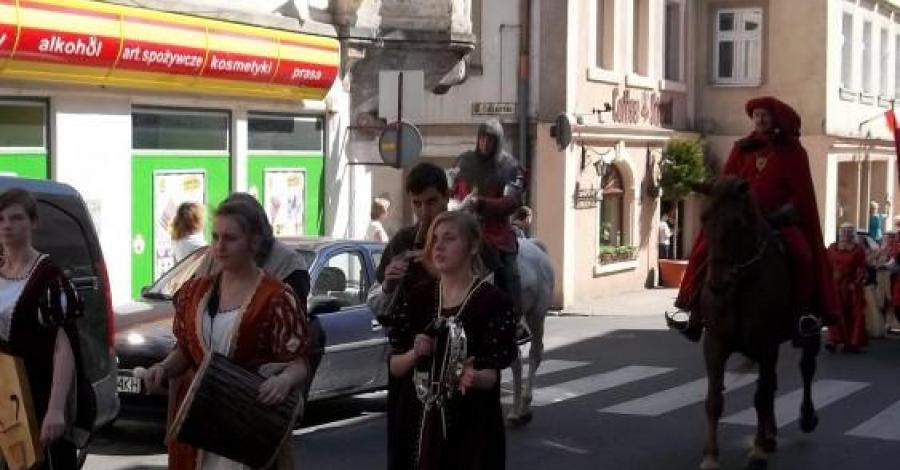 Okoliczne świętowanie-Gryfów Śląski - zdjęcie