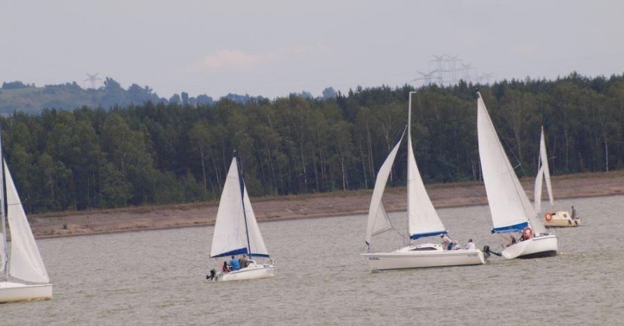 Zbiornik wodnny Poraj - trasa 664 - zdjęcie