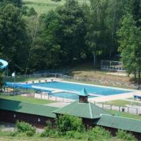kompleks odkrytych basenów , mokunka