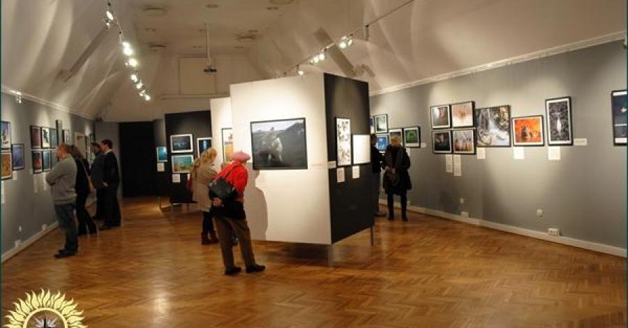 Wycieczka do Muzeum Okręgowego im. Leona Wyczółkowskiego w Bydgoszczy - zdjęcie