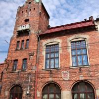 Ratusz w Brzesku