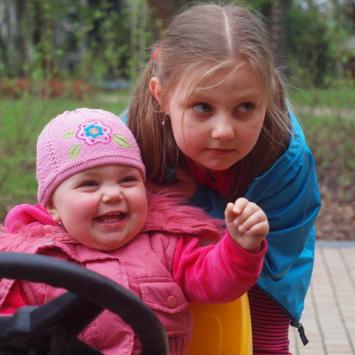 Nadia i Nina, Tadeusz Walkowicz