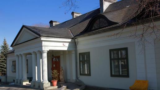 Dwór w Bolesławiu
