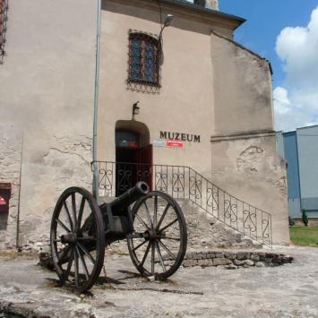 Szydłów, mokunka