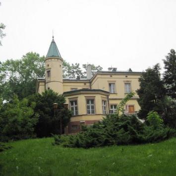 Pałac Ciechanowskich w Grodźcu, Roman Świątkowski