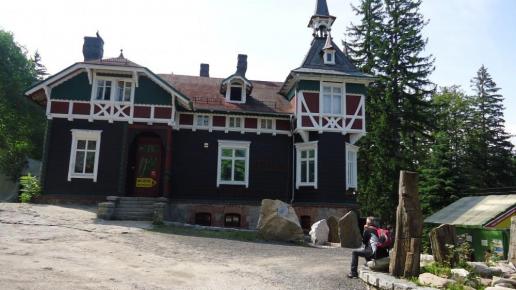 Muzeum Minerologiczne, Ela