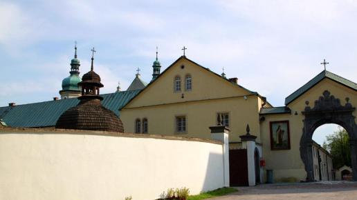 Klasztor w Czernej