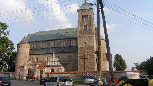 Archikolegiata w Tumie, Edward Krężel