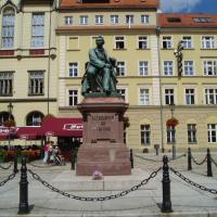 pomnik Aleksandra Fredry, Danusia
