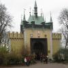 kopia jednej z dawnych bram Wyszechradzkich- obecnie Labirynt Luster, Danuta