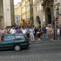 zatłoczone ulice na Małej Stranie, Danusia