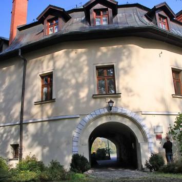 Zamek w Kończycach Małych