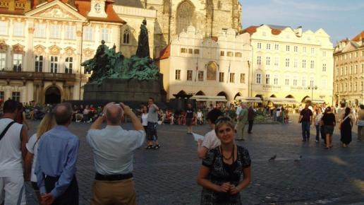 Stary Rynek,w tle kościół tyński, Danusia