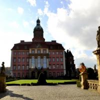 Zamek Książ od strony pałacowej, MelanosChole