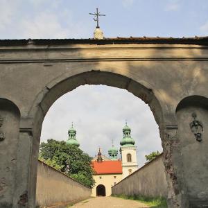 Klasztor na Bielanach