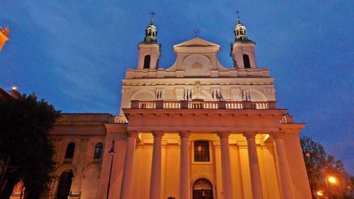 parafia św. Jana Chrzciciela i św, Jana ewangelisty oraz kościół katedralny - sanktuarium Matki Bożej Płaczącej, Magdalena