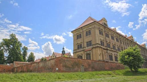 Lubiąż dawne opactwo