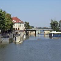 widok na śluzę na Młynówce, Danusia