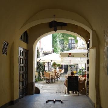 Restauracyjka we Wrocławiu, Marcin_Henioo