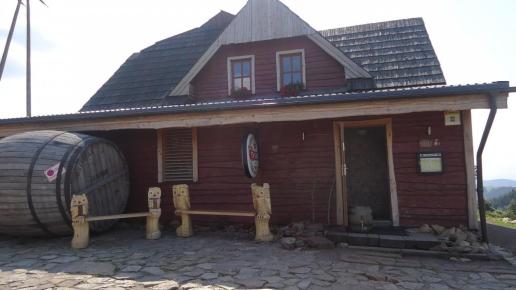 Chata pod Sową, Ela